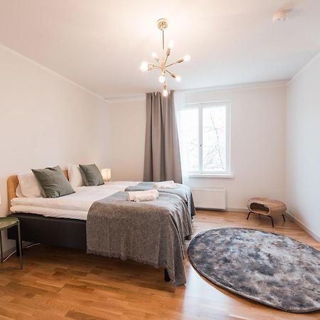 Forenom Serviced Apartments Helsinki Toeoeloe Zewnętrze zdjęcie